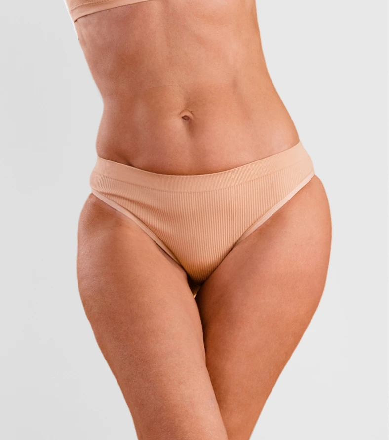 Consultation & Preparation for a Lower Body Lift in Miami, Florida Banner